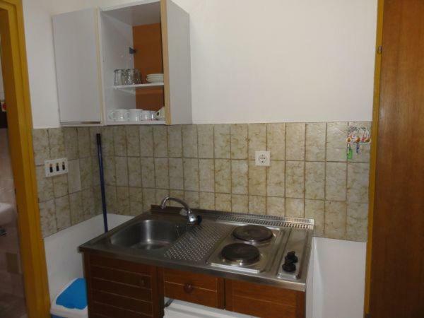 Nice And Cozy Apartment Ferry In ميدولين المظهر الخارجي الصورة